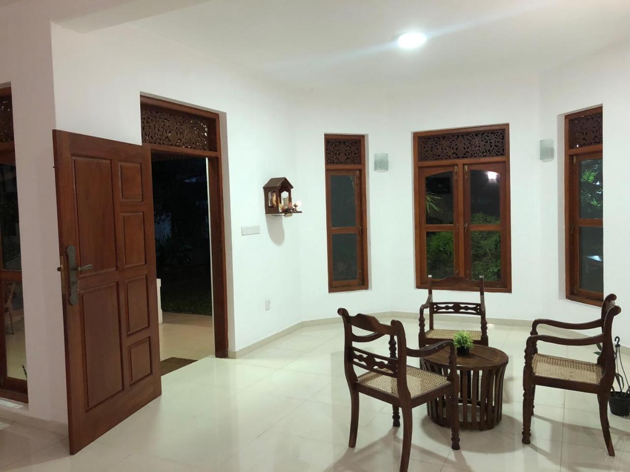 Helianto Social Villa Bentota Buitenkant foto